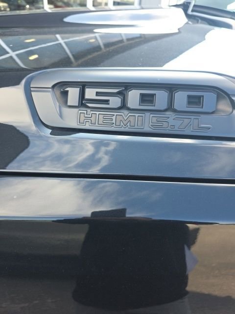 Used 2022 RAM 1500 Big Horn AWD/4WD image 9