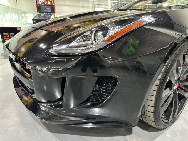 Used 2015 Jaguar F-TYPE S RWD image 22