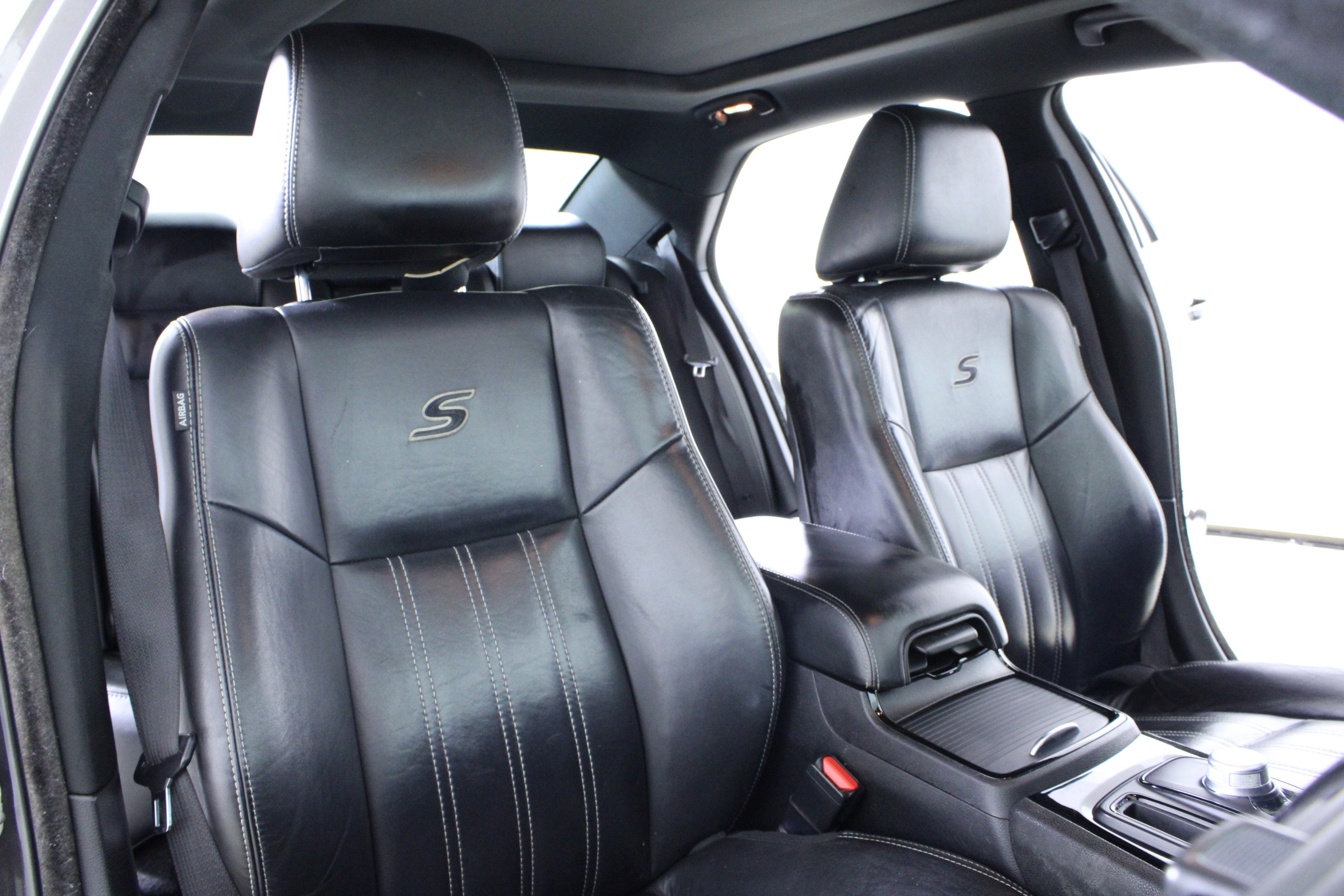Used 2021 Chrysler 300 S w/ S Model Appearance Package RWD image 15