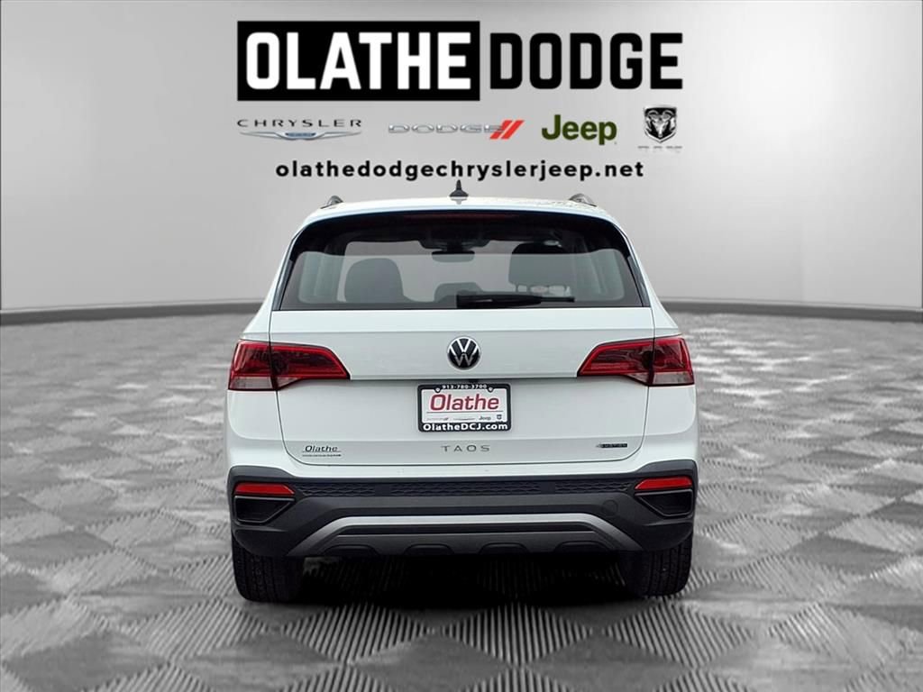 Used 2024 Volkswagen Taos S image 27