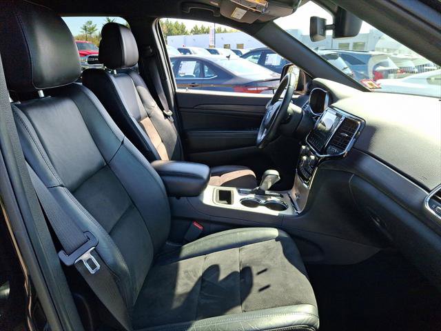 Certified 2020 Jeep Grand Cherokee Altitude image 12