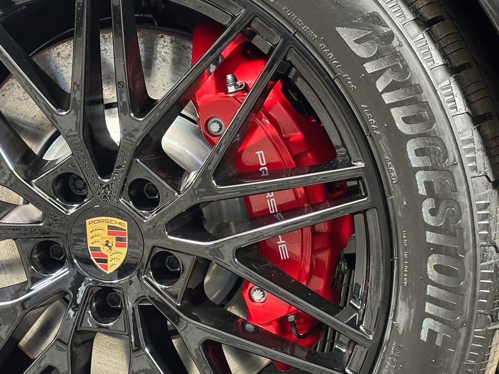 New 2026 Porsche Cayenne GTS image 42