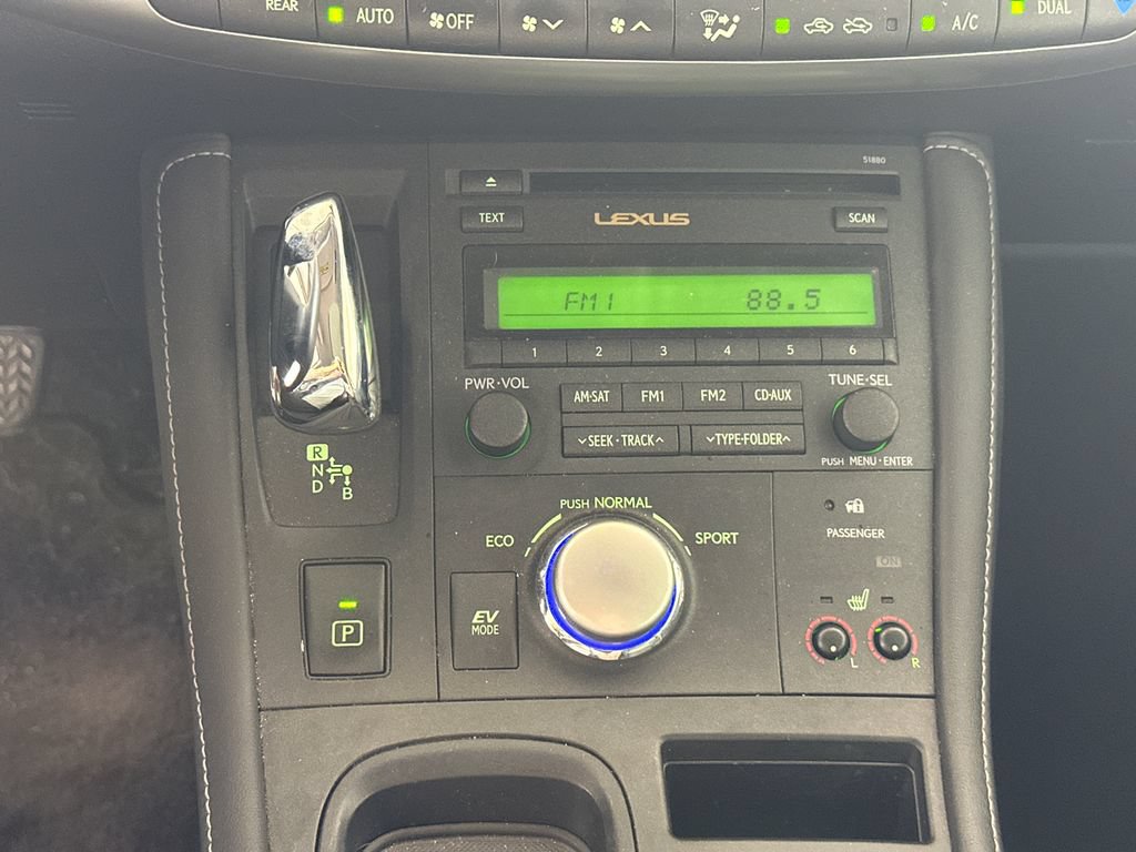 Used 2012 Lexus CT 200h Premium FWD image 6