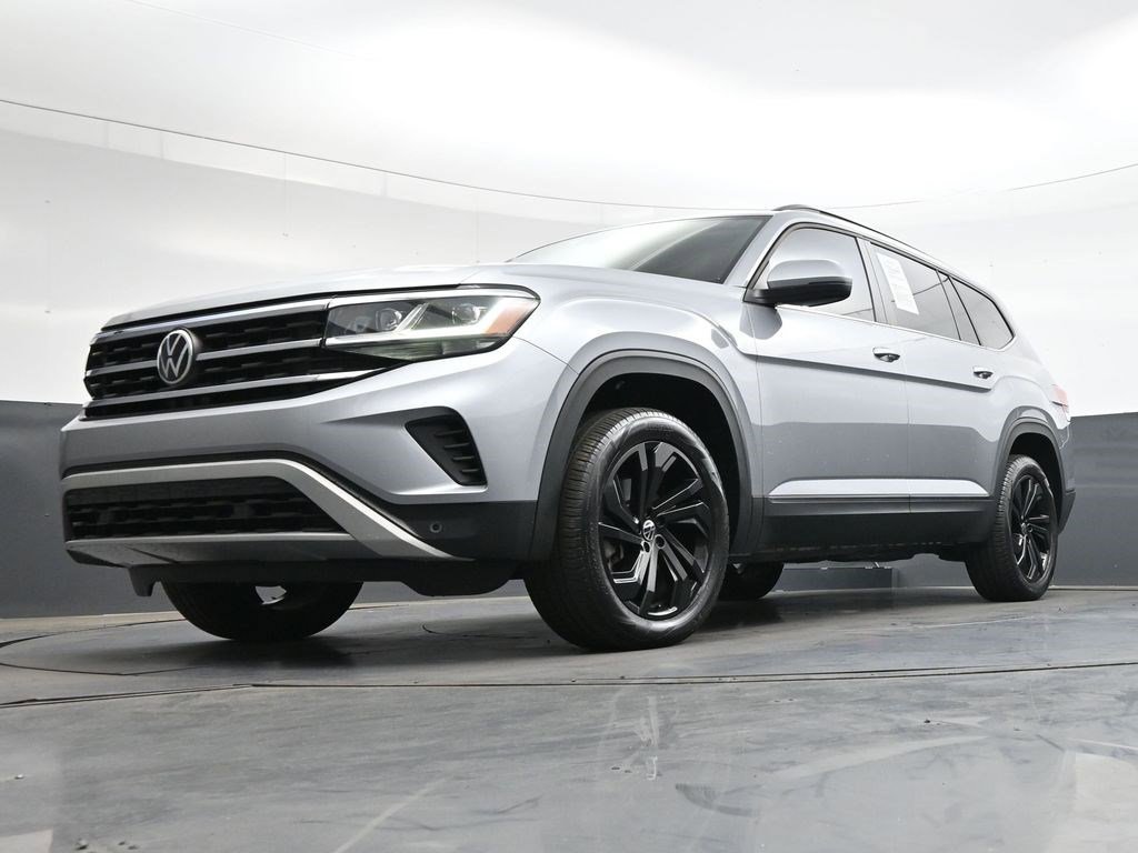 Used 2022 Volkswagen Atlas SE w/ Black Wheel Package AWD/4WD image 34