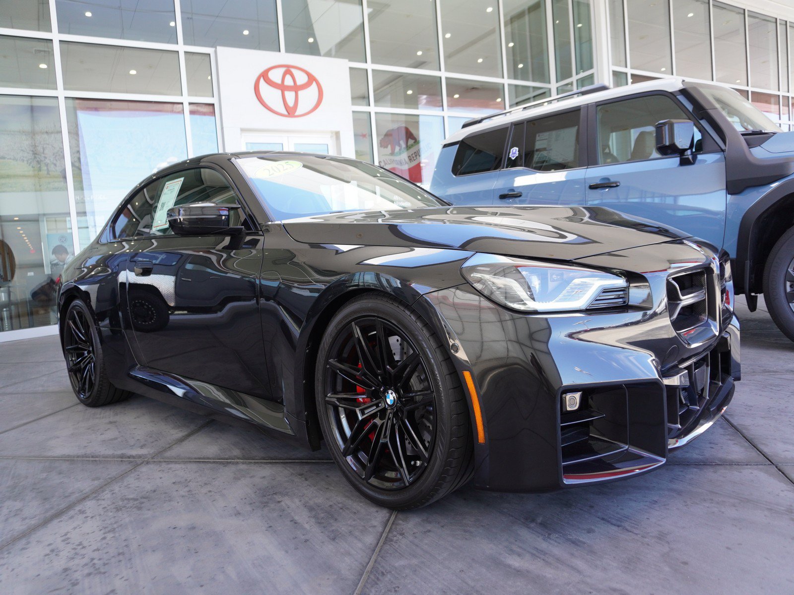 Used 2025 BMW M2 w/ Lighting Package