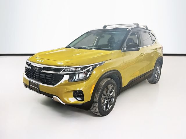 Used 2024 Kia Seltos S AWD/4WD image 3