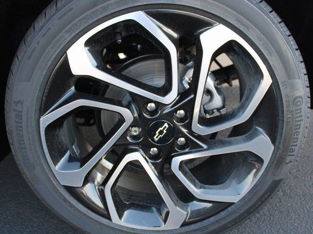 New 2026 Chevrolet Trax RS w/ Driver Confidence Package image 9