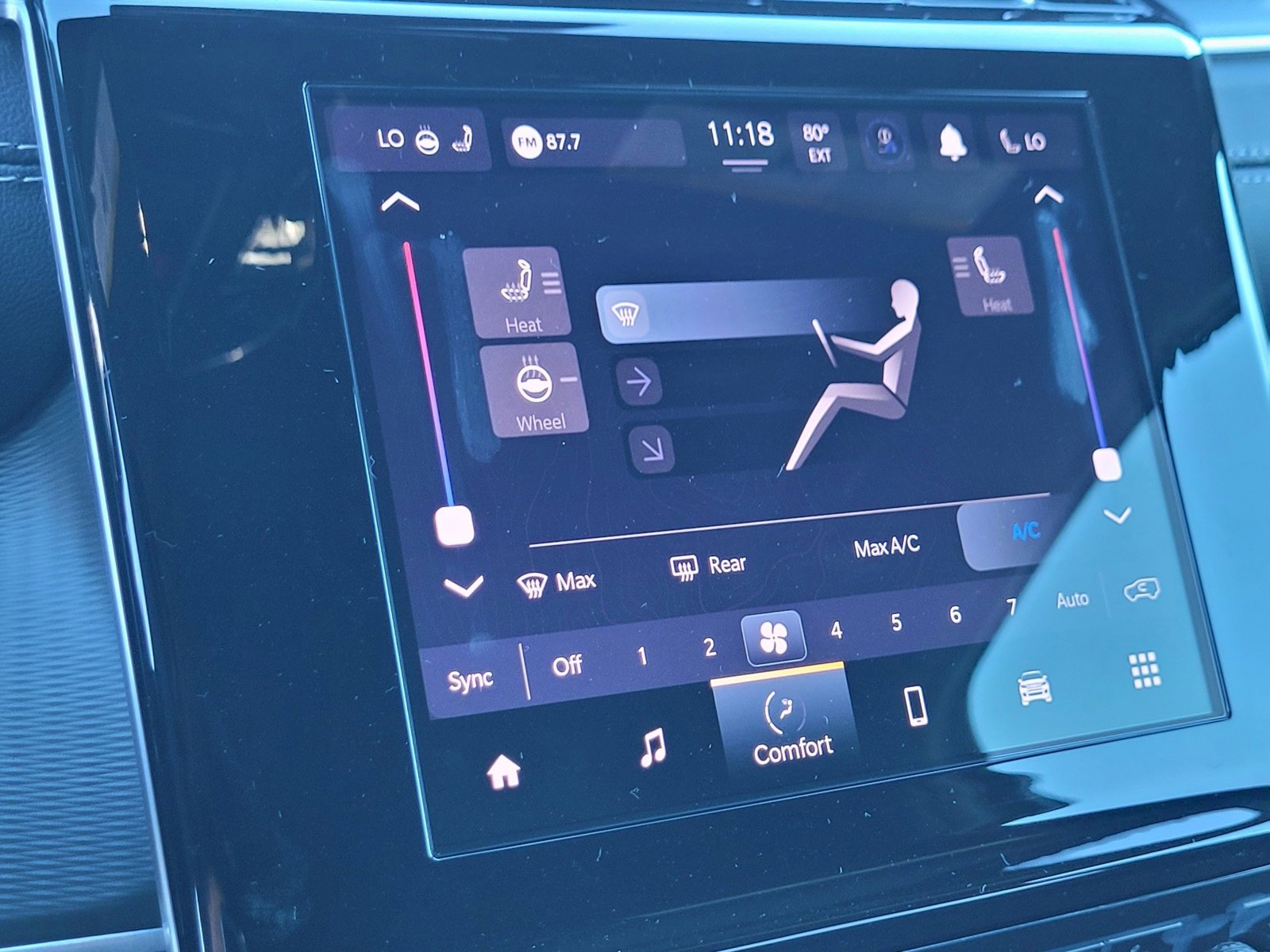 New 2025 Jeep Grand Cherokee Altitude image 16