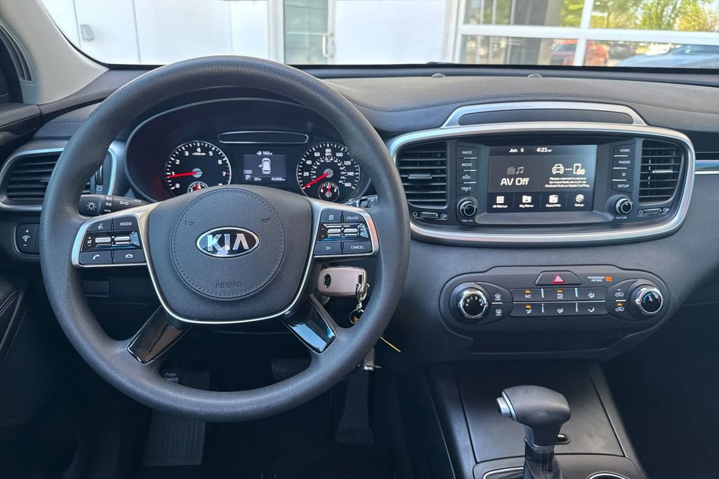 Used 2020 Kia Sorento LX AWD/4WD image 14