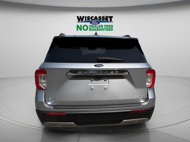 Certified 2022 Ford Explorer XLT w/ Equipment Group 202A AWD/4WD image 32