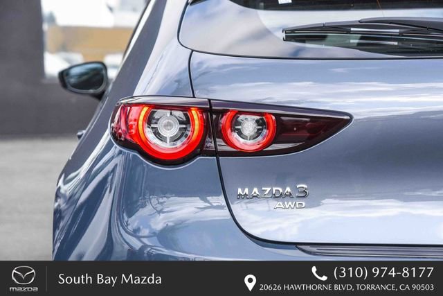 New 2026 MAZDA MAZDA3 Hatchback w/Premium Plus Pkg image 9