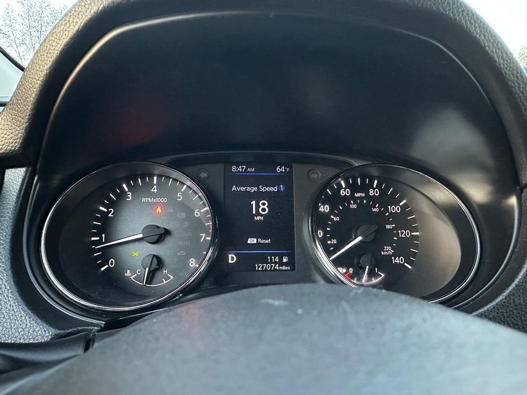 Used 2022 Nissan Rogue Sport S image 19