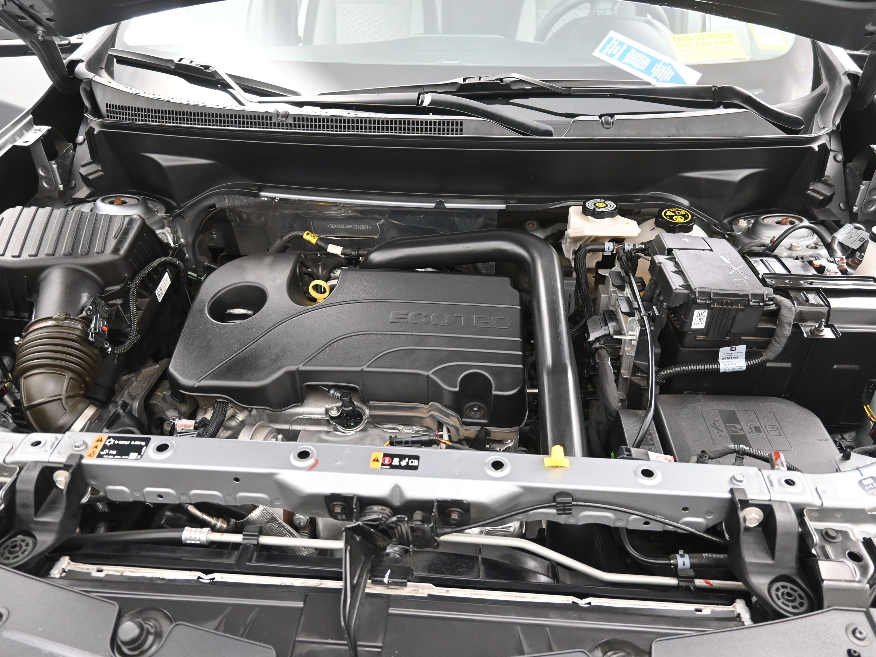 Used 2023 Chevrolet Equinox LS w/ LS Convenience Package AWD/4WD image 29