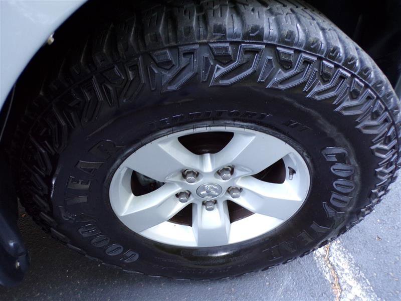 Used 2016 RAM 1500 Tradesman w/ Popular Equipment Group RWD image 42
