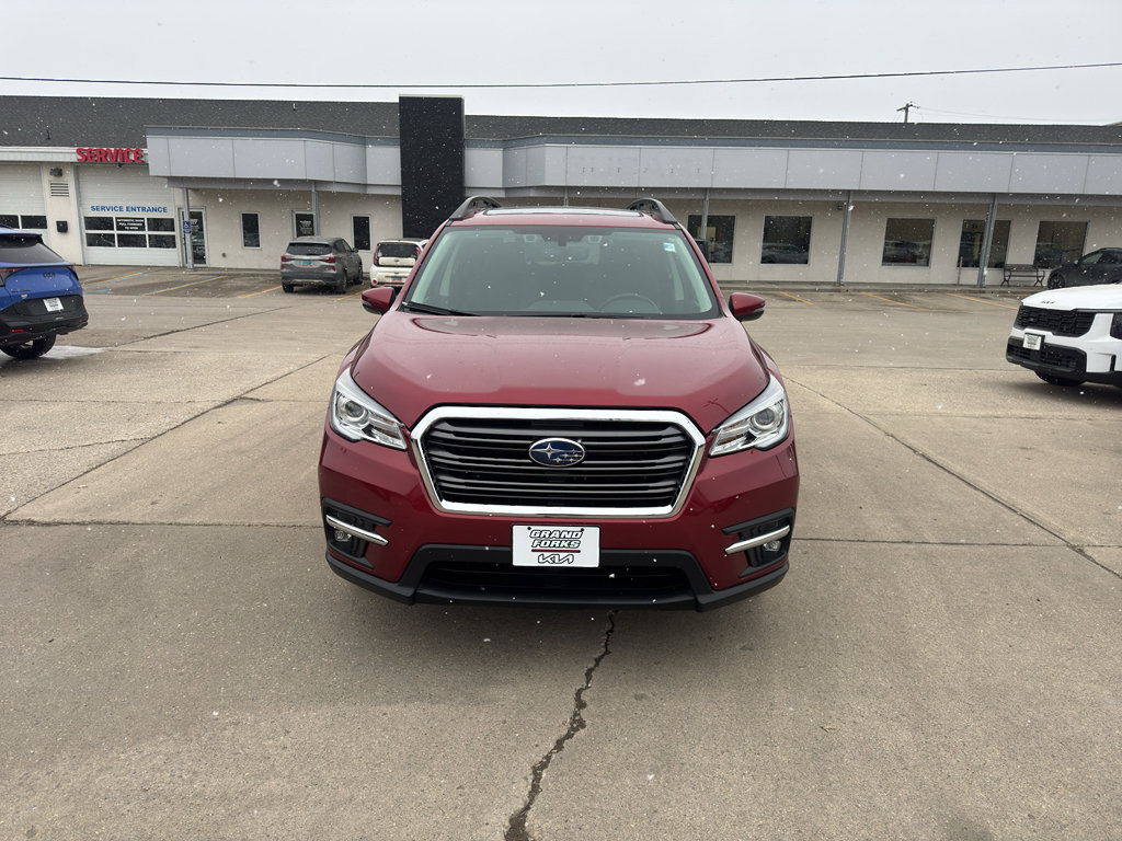 Used 2021 Subaru Ascent Limited w/ Technology Package AWD/4WD image 3