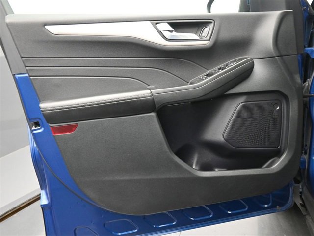 Used 2022 Ford Escape SEL image 12