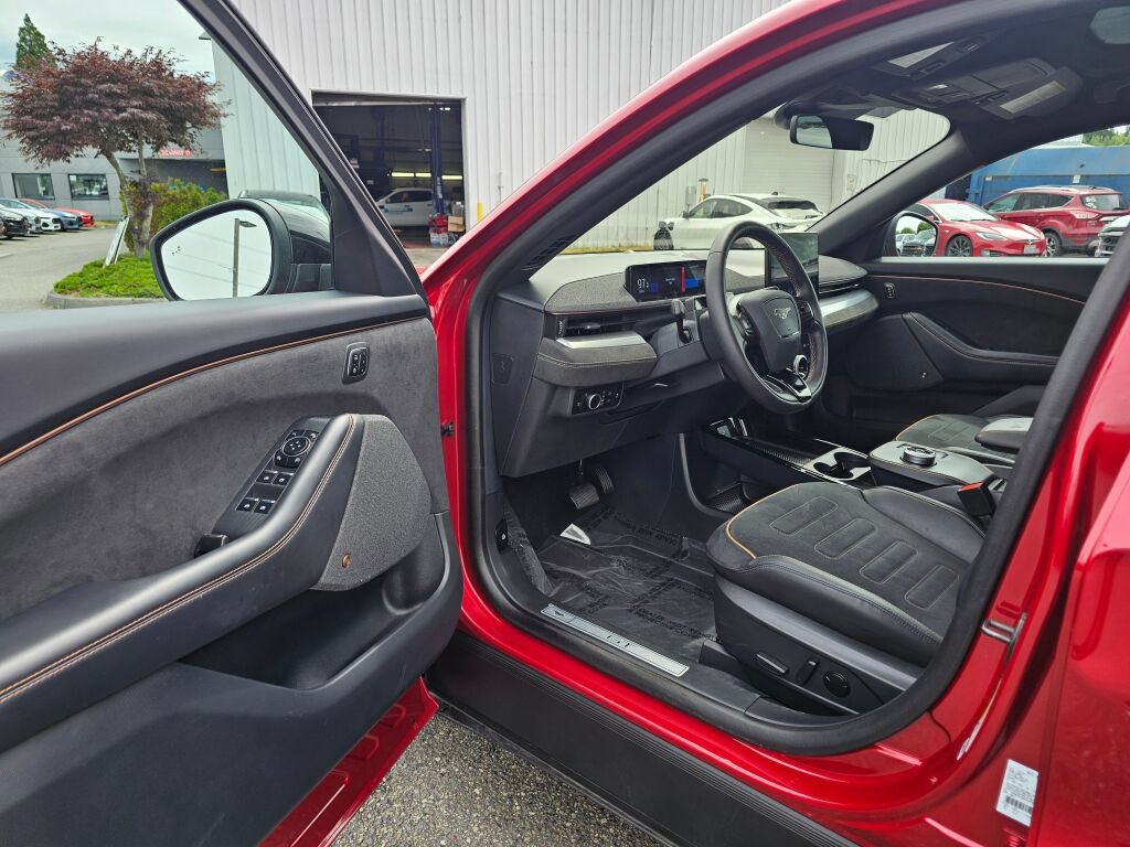 Certified 2023 Ford Mustang Mach-E GT AWD/4WD image 11