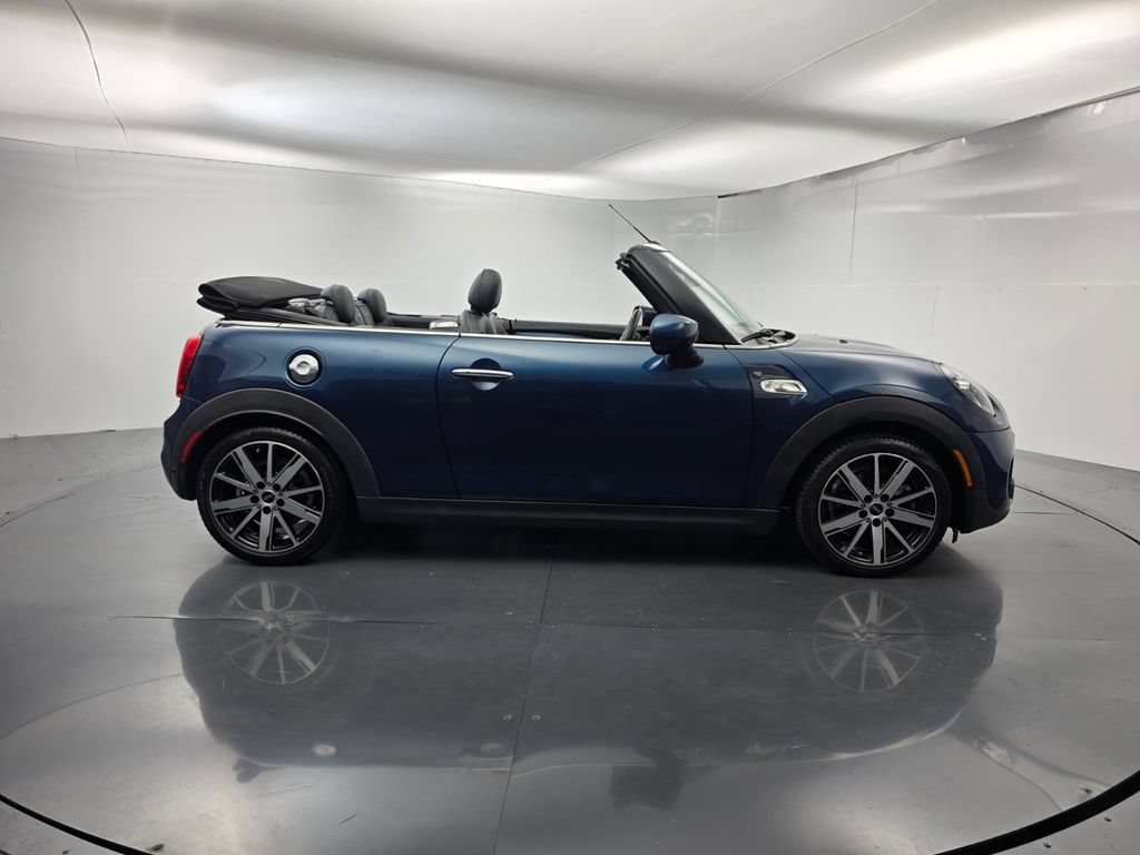 Used 2021 MINI Cooper S w/ Sidewalk Package FWD image 3