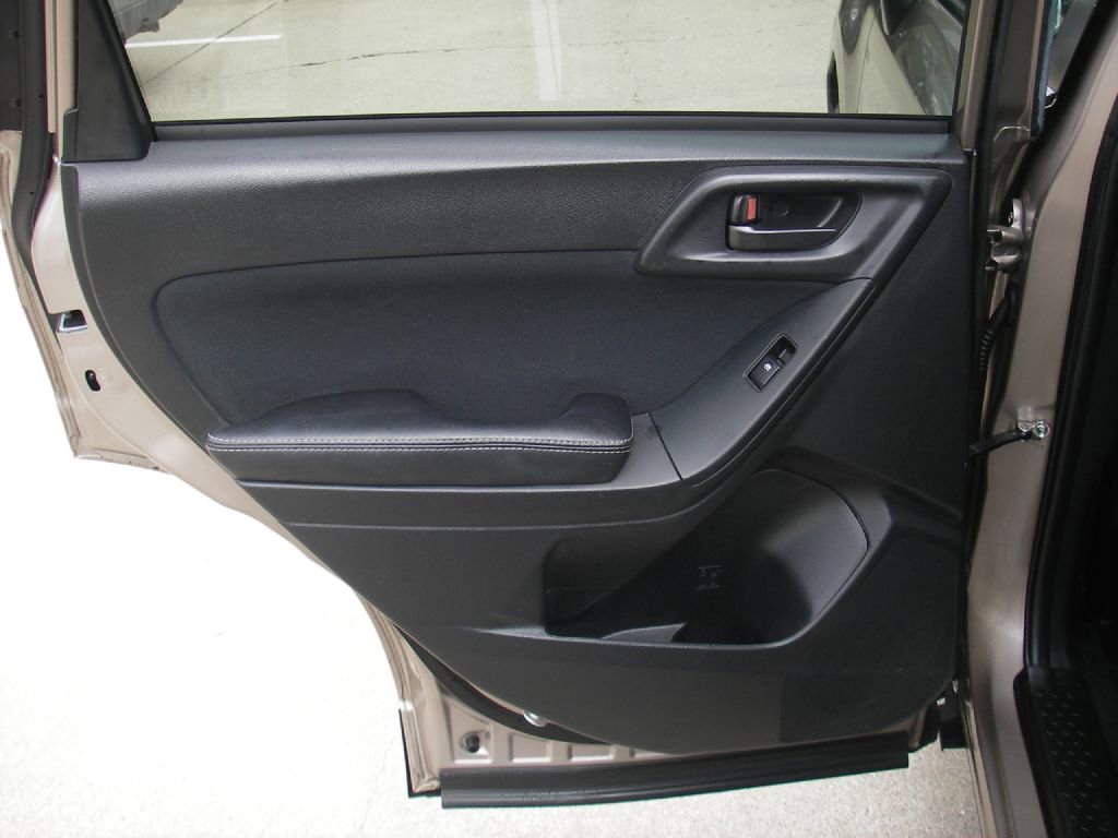 Used 2016 Subaru Forester 2.5i Premium w/ Popular Package #1 image 27