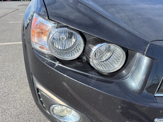 Used 2015 Chevrolet Sonic LTZ FWD image 12