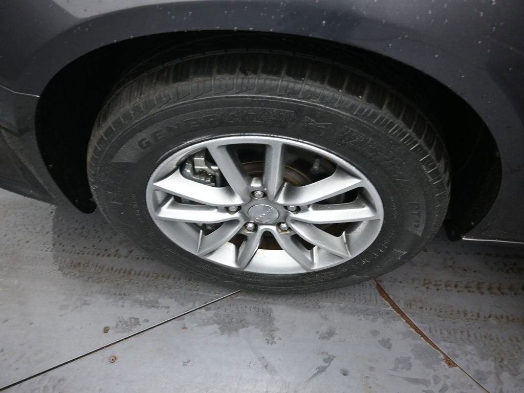 Used 2016 Dodge Grand Caravan SE image 33