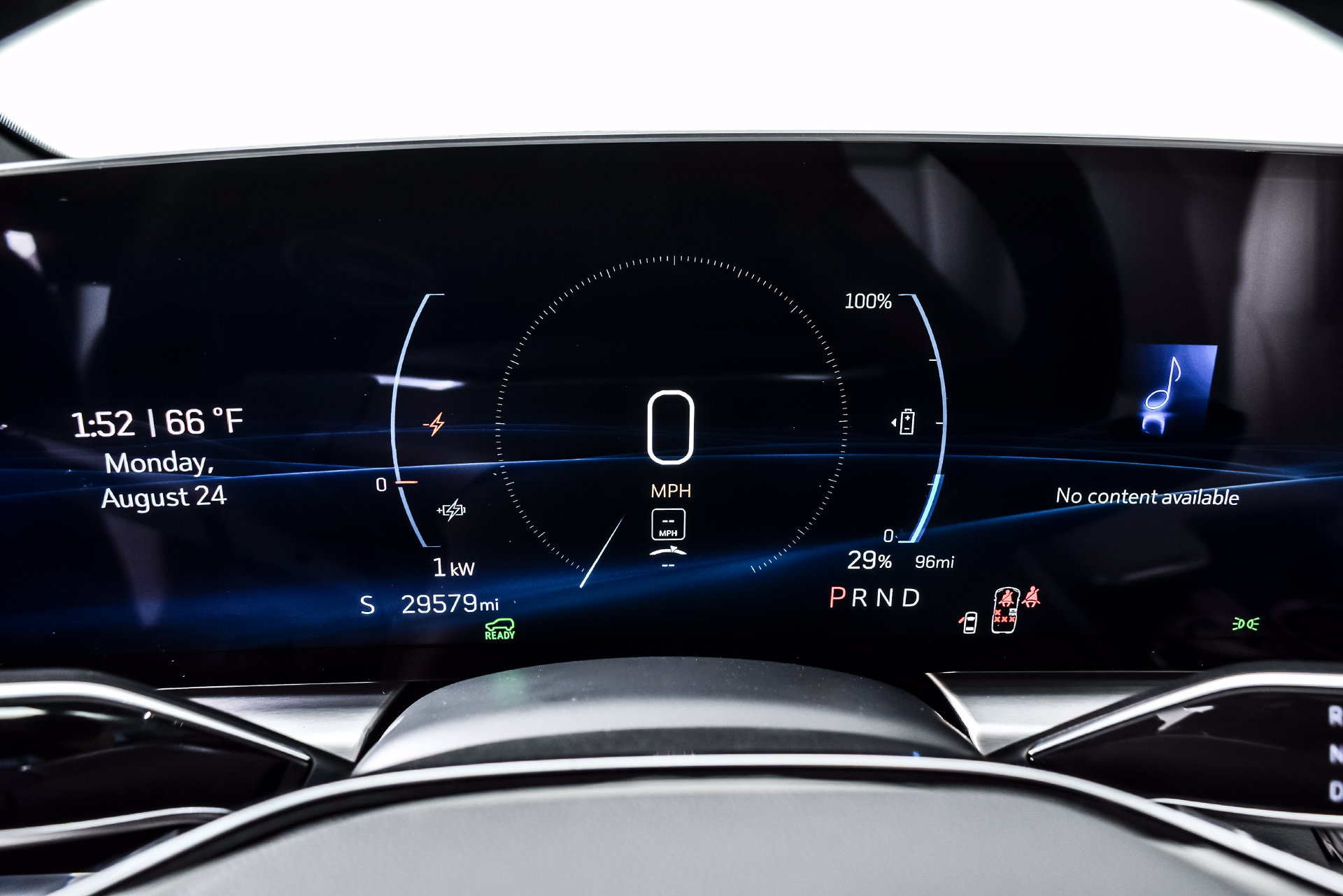 Used 2024 Cadillac Lyriq Luxury AWD/4WD image 13