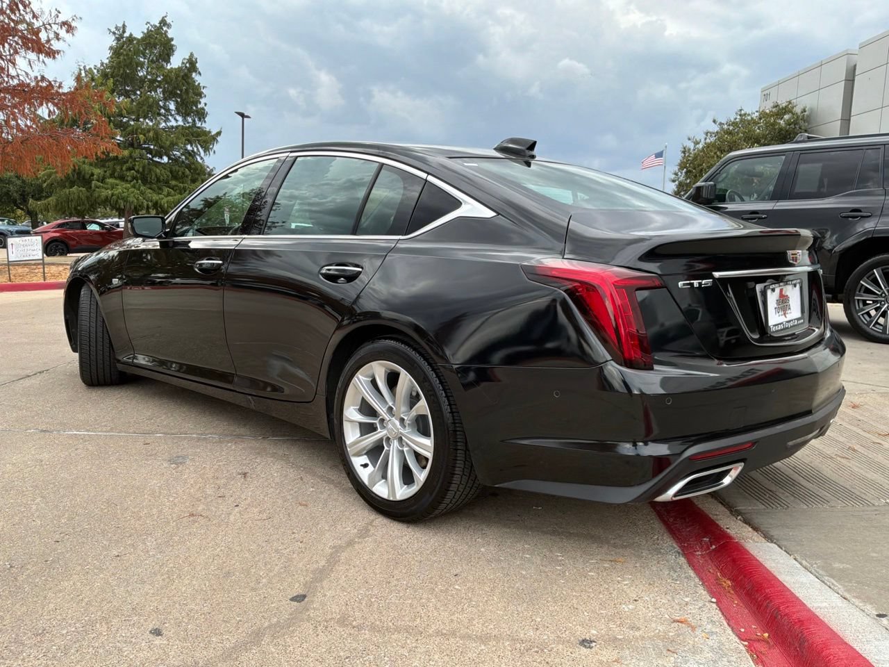 Used 2026 Cadillac CT5 Premium Luxury RWD image 8