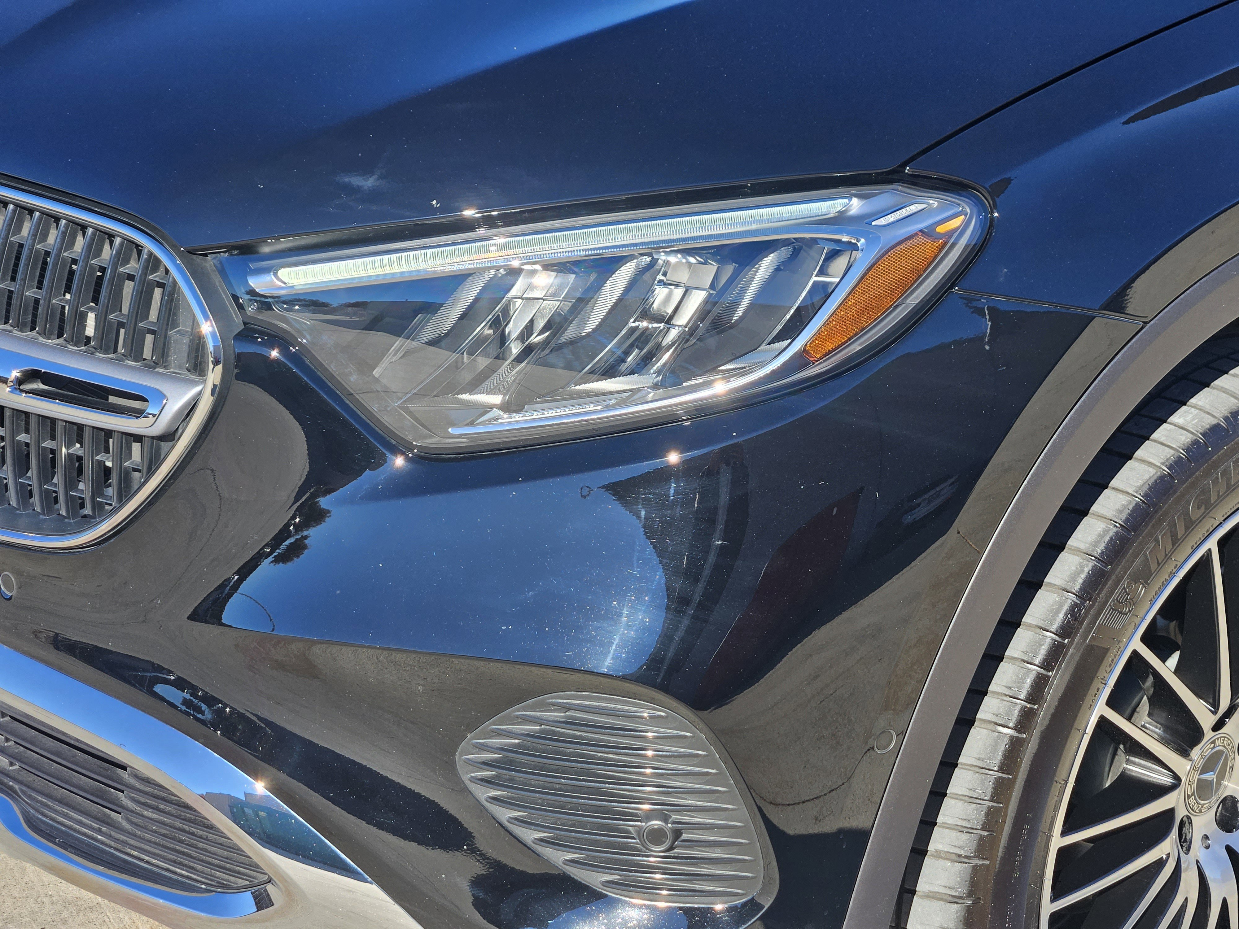 Certified 2025 Mercedes-Benz GLC 300 image 7