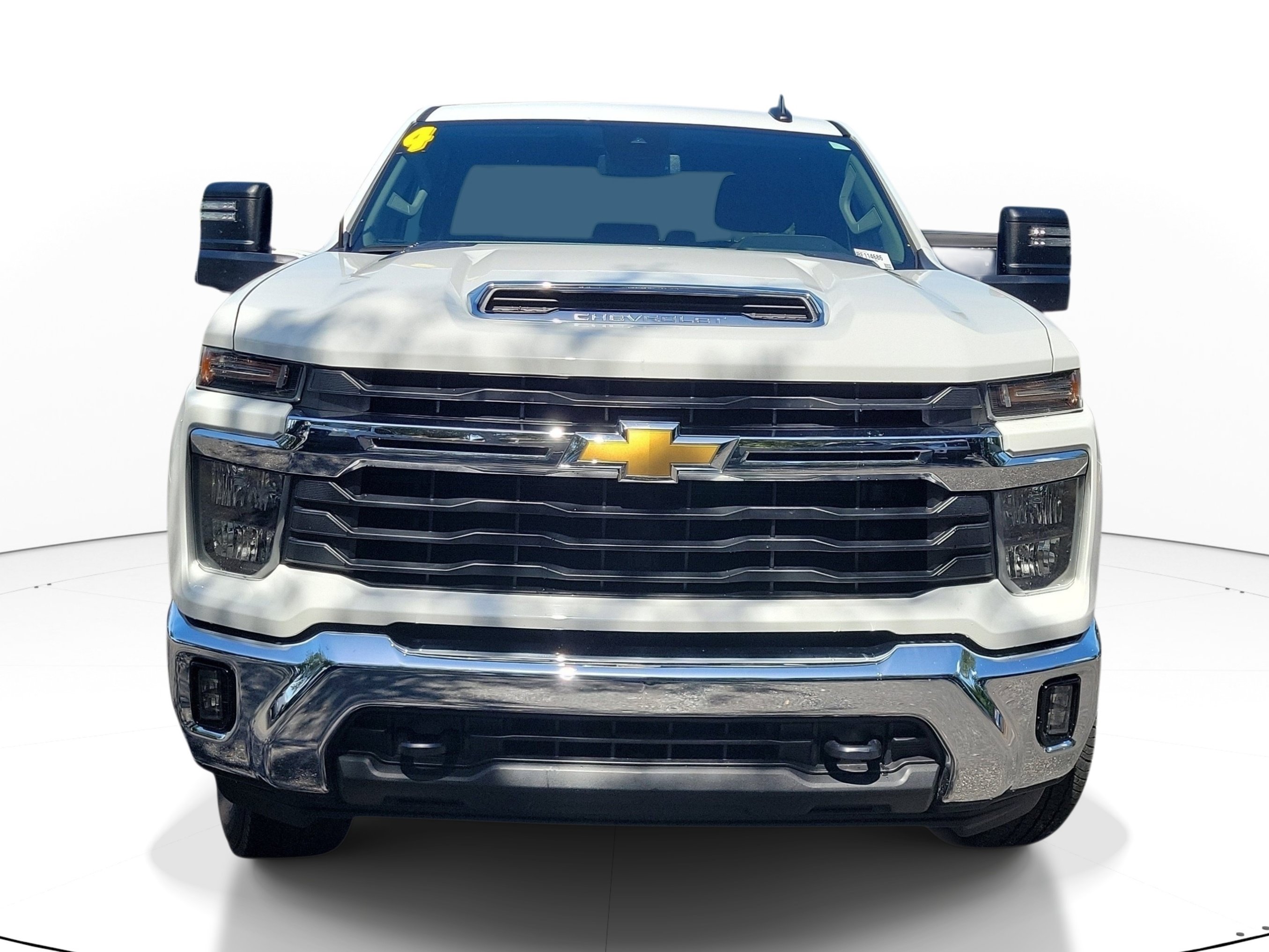 Used 2024 Chevrolet Silverado 2500 LT AWD/4WD image 2