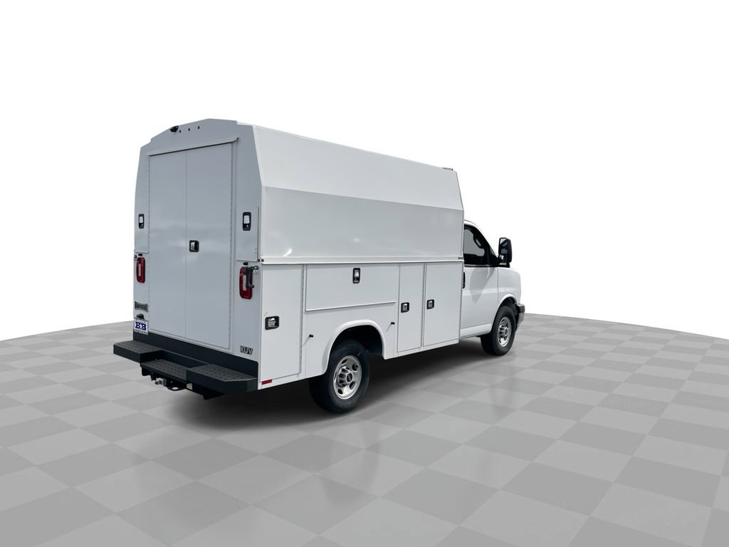 New 2025 GMC Savana 3500 w/ Power Convenience Package image 8
