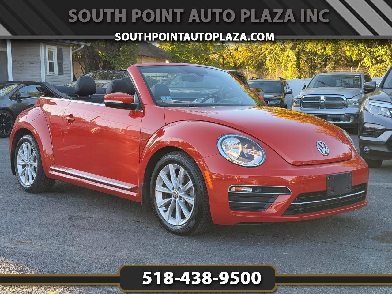 Used 2019 Volkswagen Beetle 2.0T SE image 1