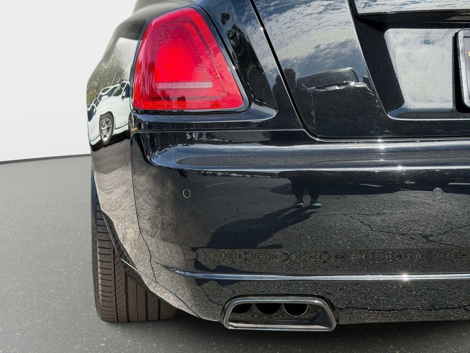 Used 2020 Rolls-Royce Ghost RWD image 24