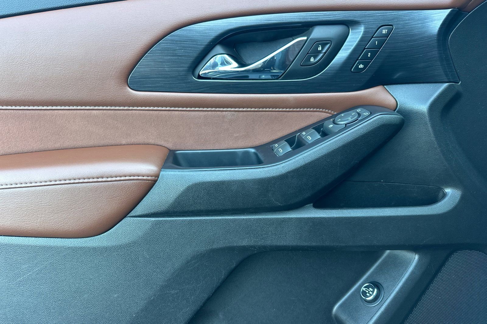 Used 2018 Chevrolet Traverse High Country image 11