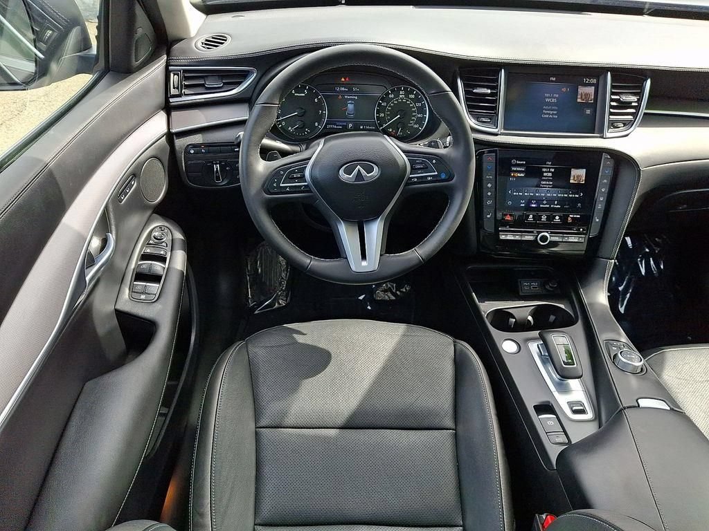 Used 2023 INFINITI QX50 Luxe AWD/4WD image 12