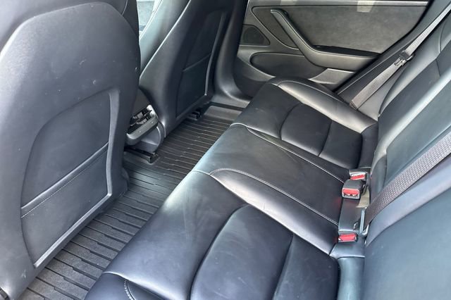 Used 2021 Tesla Model 3 Standard Range Plus RWD image 14