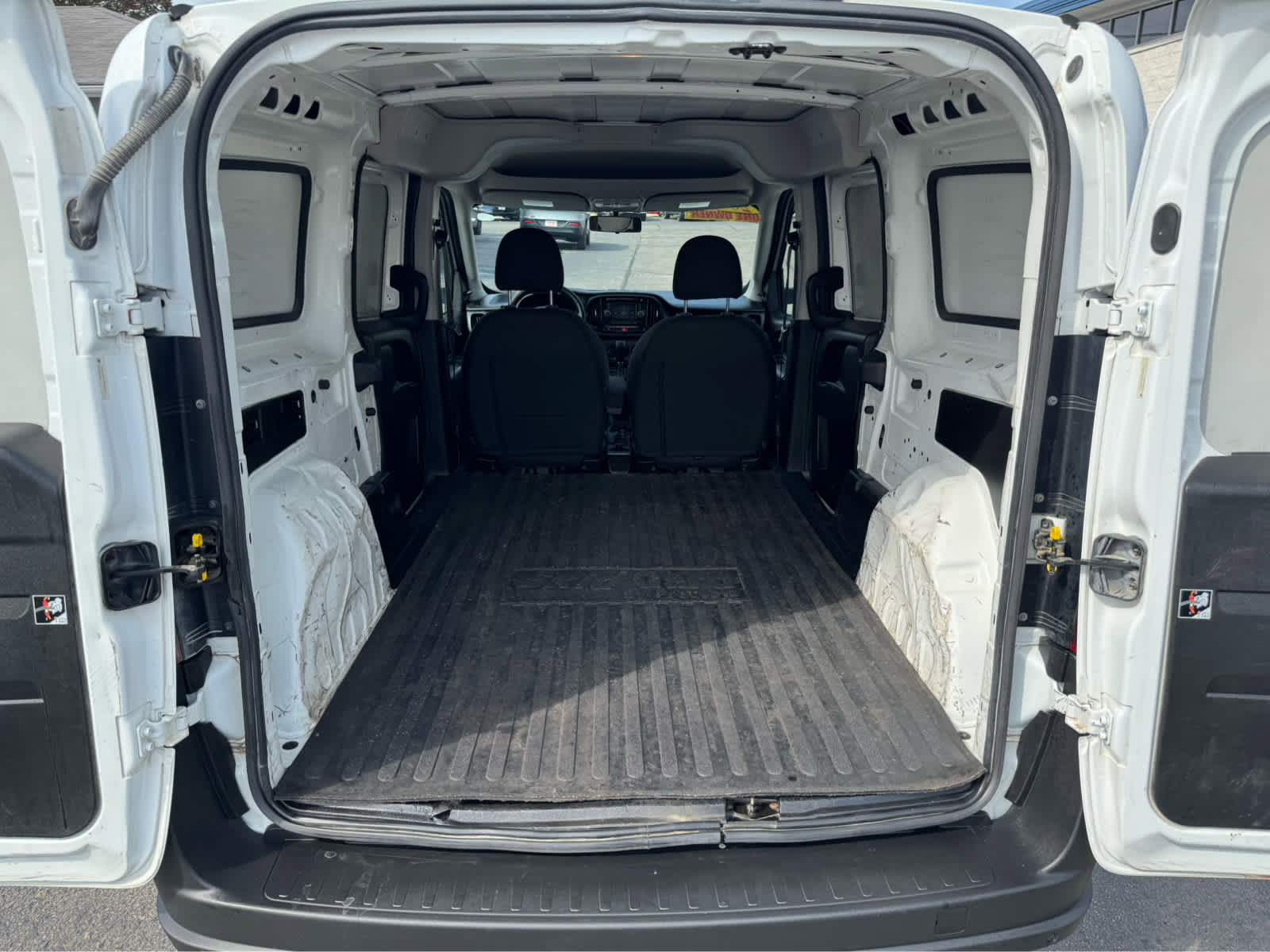 Used 2017 RAM ProMaster City Tradesman w/ Rear Back-up Camera Group FWD image 14