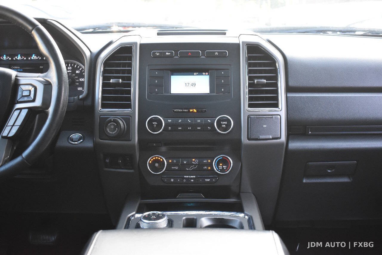 Used 2018 Ford Expedition Max XLT AWD/4WD image 24