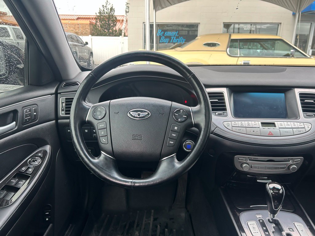 Used 2014 Hyundai Genesis 5.0 R-Spec RWD image 18