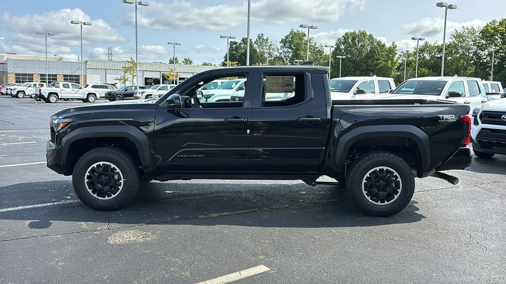 New 2026 Toyota Tacoma TRD Off-Road AWD/4WD image 4
