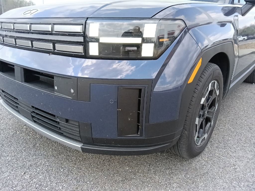 Used 2025 Hyundai Santa Fe SEL image 9