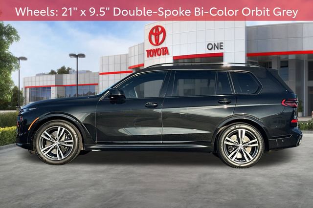 Used 2023 BMW X7 M60i w/ Executive Package image 9