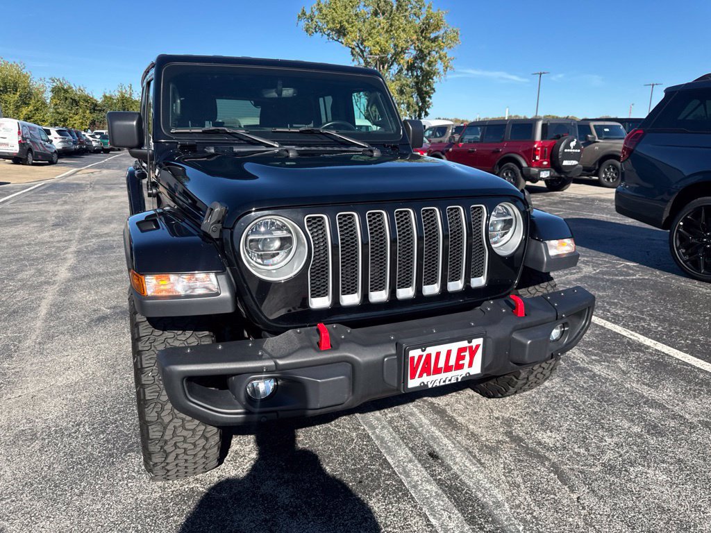 Used 2019 Jeep Wrangler Unlimited Sahara w/ Uconnect 4C Nav & Sound Group AWD/4WD image 52