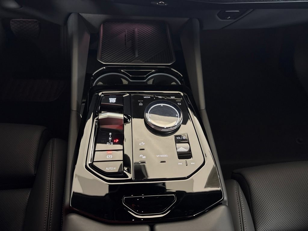 Certified 2026 BMW 530i w/ Premium Package RWD image 13