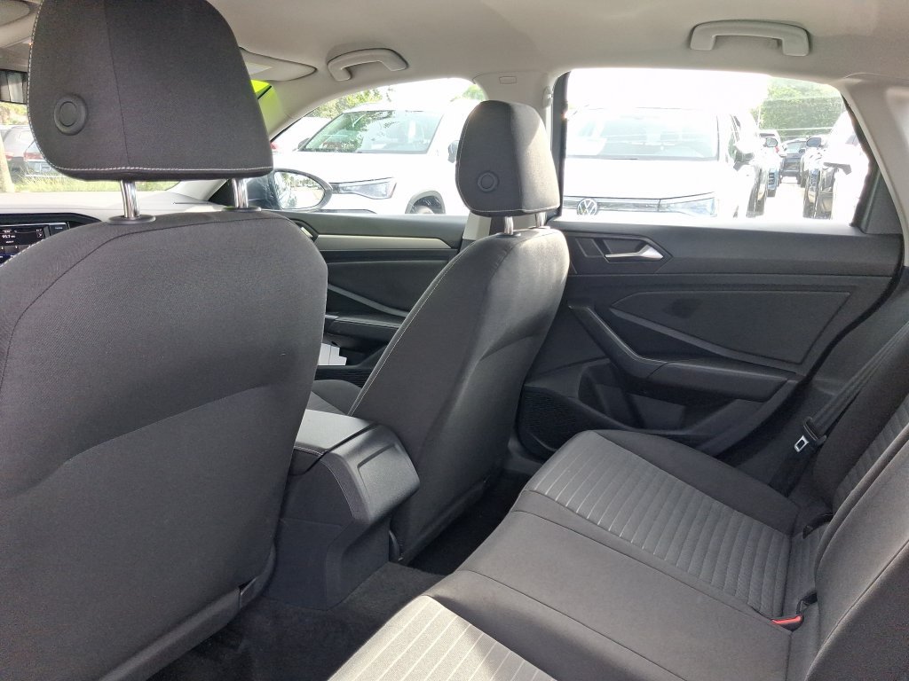 Certified 2024 Volkswagen Jetta S FWD image 13