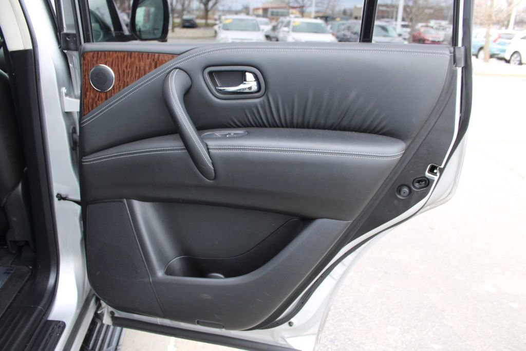 Used 2018 Nissan Armada SL w/ Moonroof Package image 27