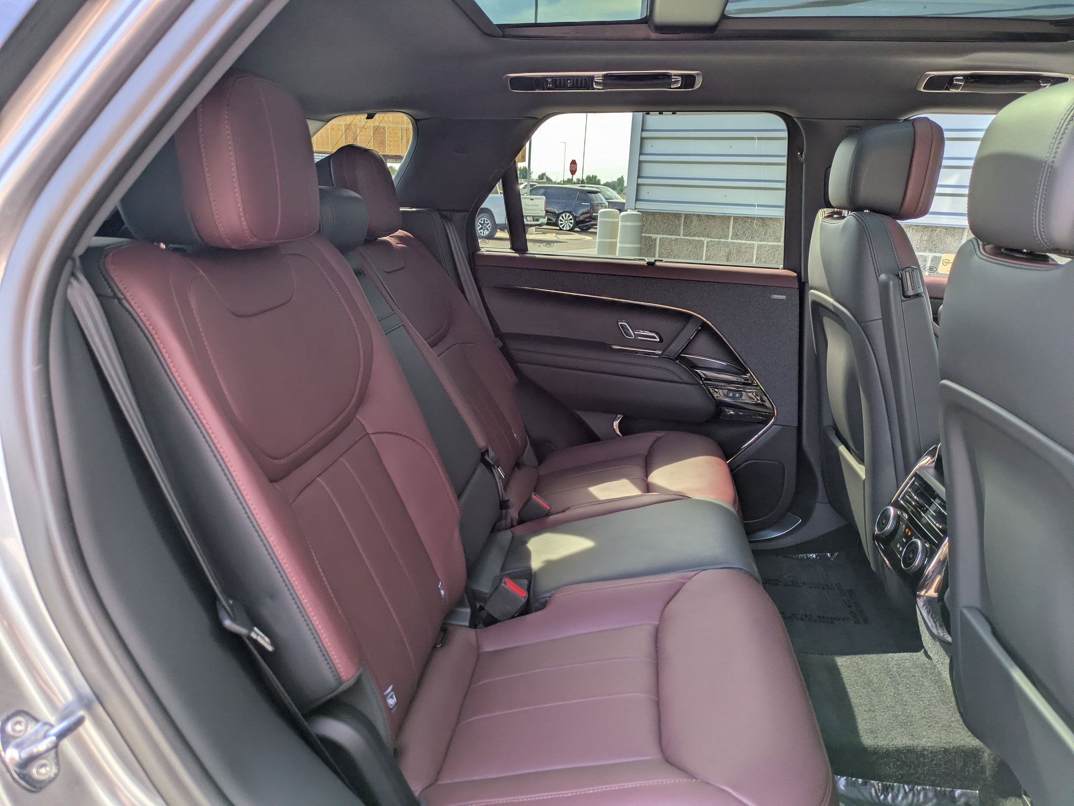 Used 2024 Land Rover Range Rover Sport Dynamic SE image 29