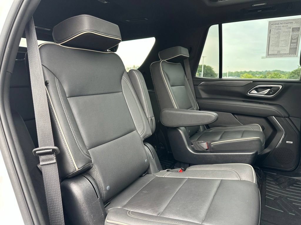 Used 2023 GMC Yukon SLT w/ SLT Premium Package AWD/4WD image 33