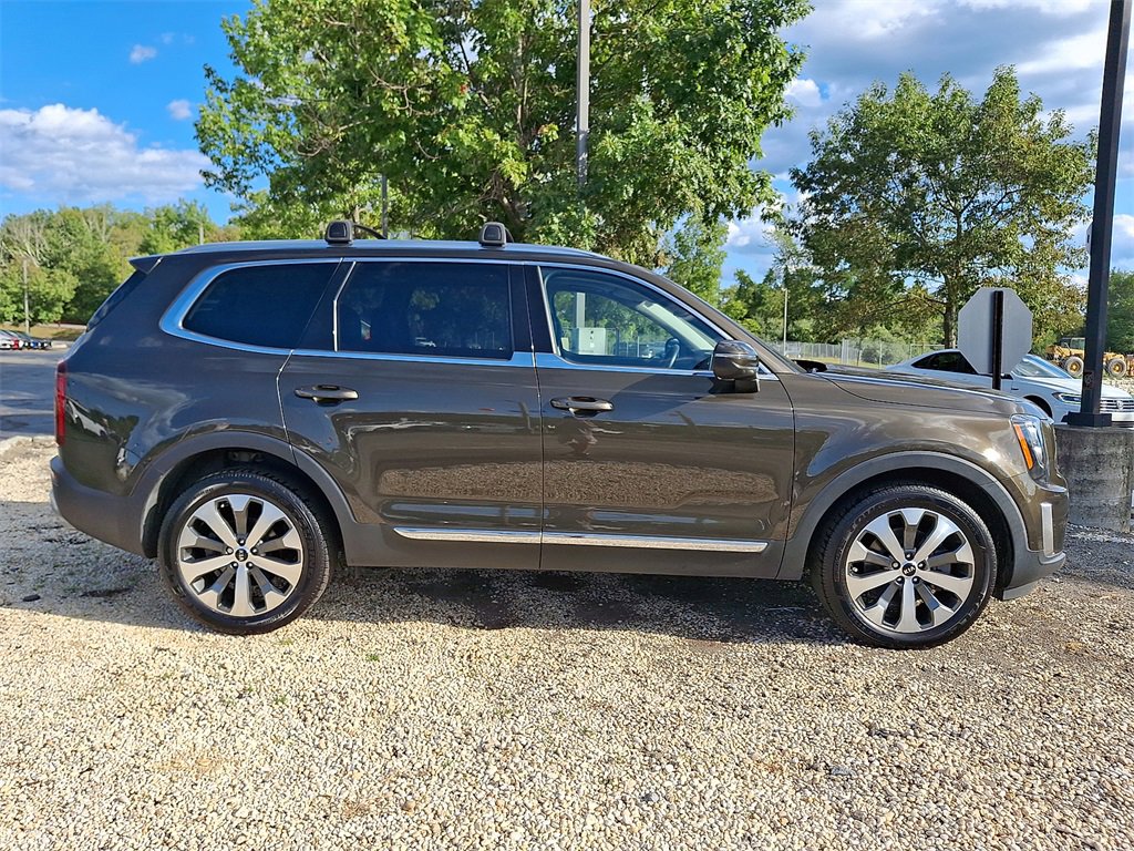 Certified 2021 Kia Telluride EX w/ EX Premium Package image 18