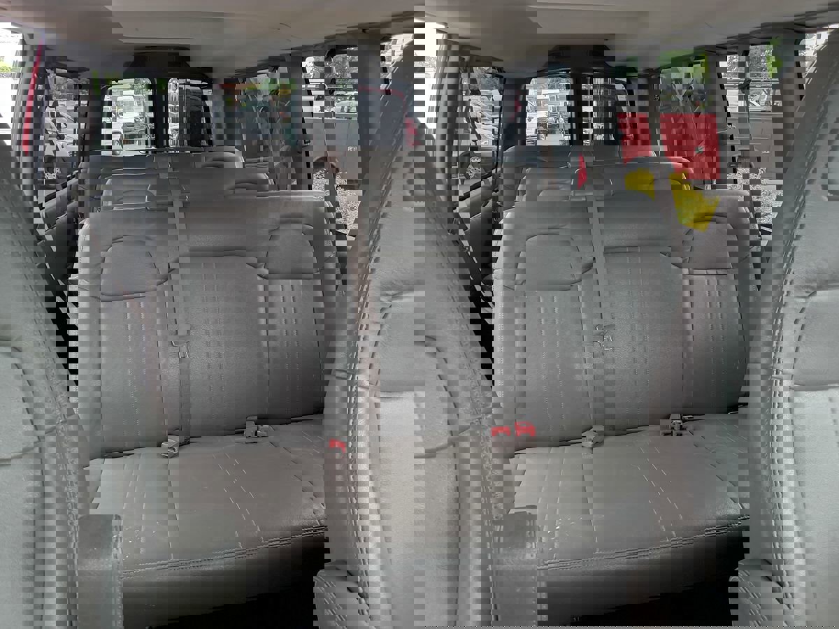 Used 2021 Chevrolet Express 3500 LS w/ Cold Climate Package RWD image 2