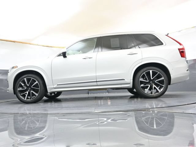 Used 2025 Volvo XC90 B5 Plus w/ Protection Package Premier AWD/4WD image 31